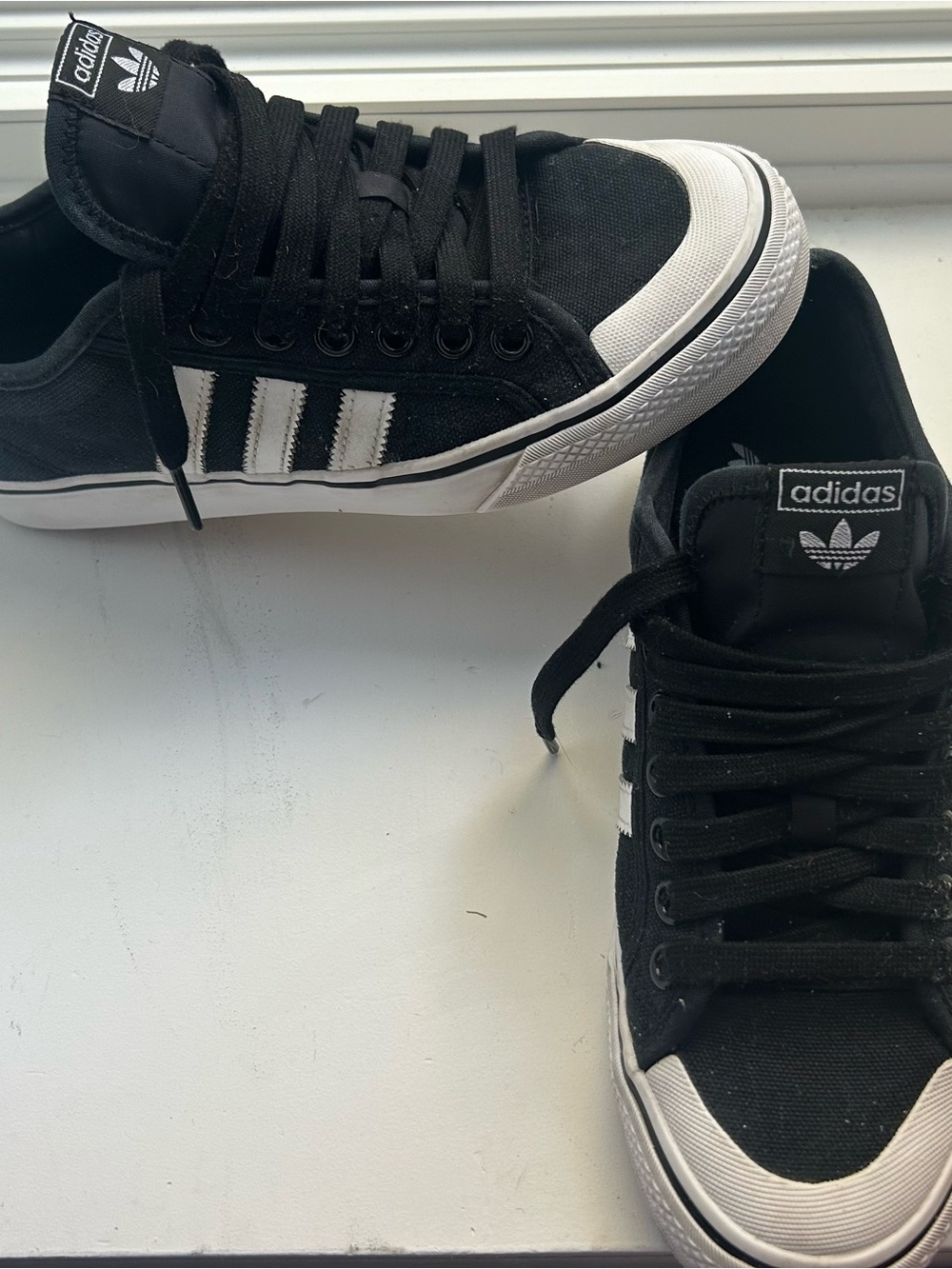Adidas Nizza Low-Top Canvas Sneakers black and white
